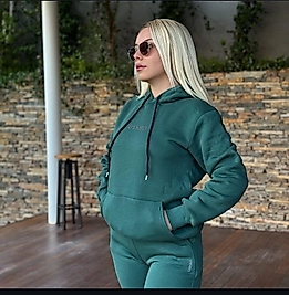 KAPÜŞONLU EŞOFMAN TAKIMI