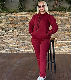 KAPÜŞONLU EŞOFMAN TAKIMI